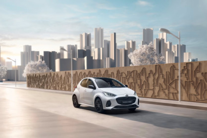 Mazda2 Hybrid