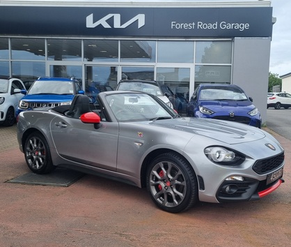 Abarth 124 Spider (REF 3743)
