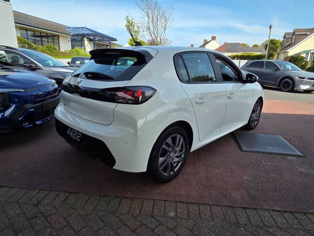 2021 Peugeot 208 1.2 Puretech Active Premium