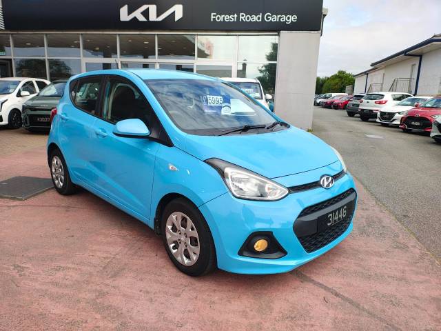 Hyundai i10 1.0 SE 5 door Manual Hatchback Petrol Blue