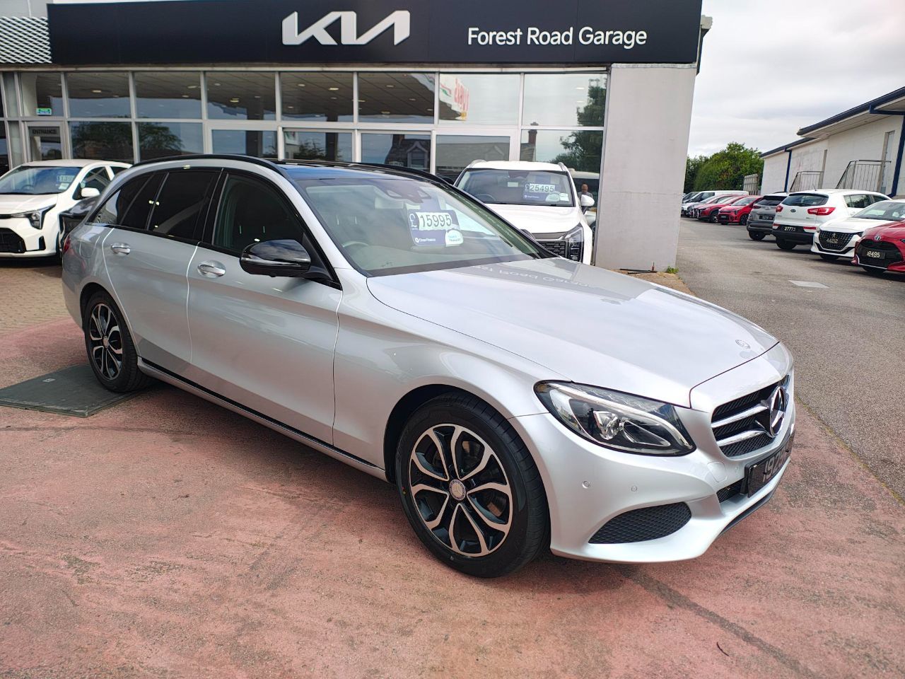 2017 Mercedes-Benz C 200